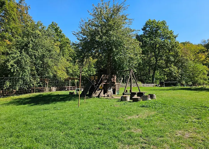 With 2 Bedrooms - Magic Woods Апартамент